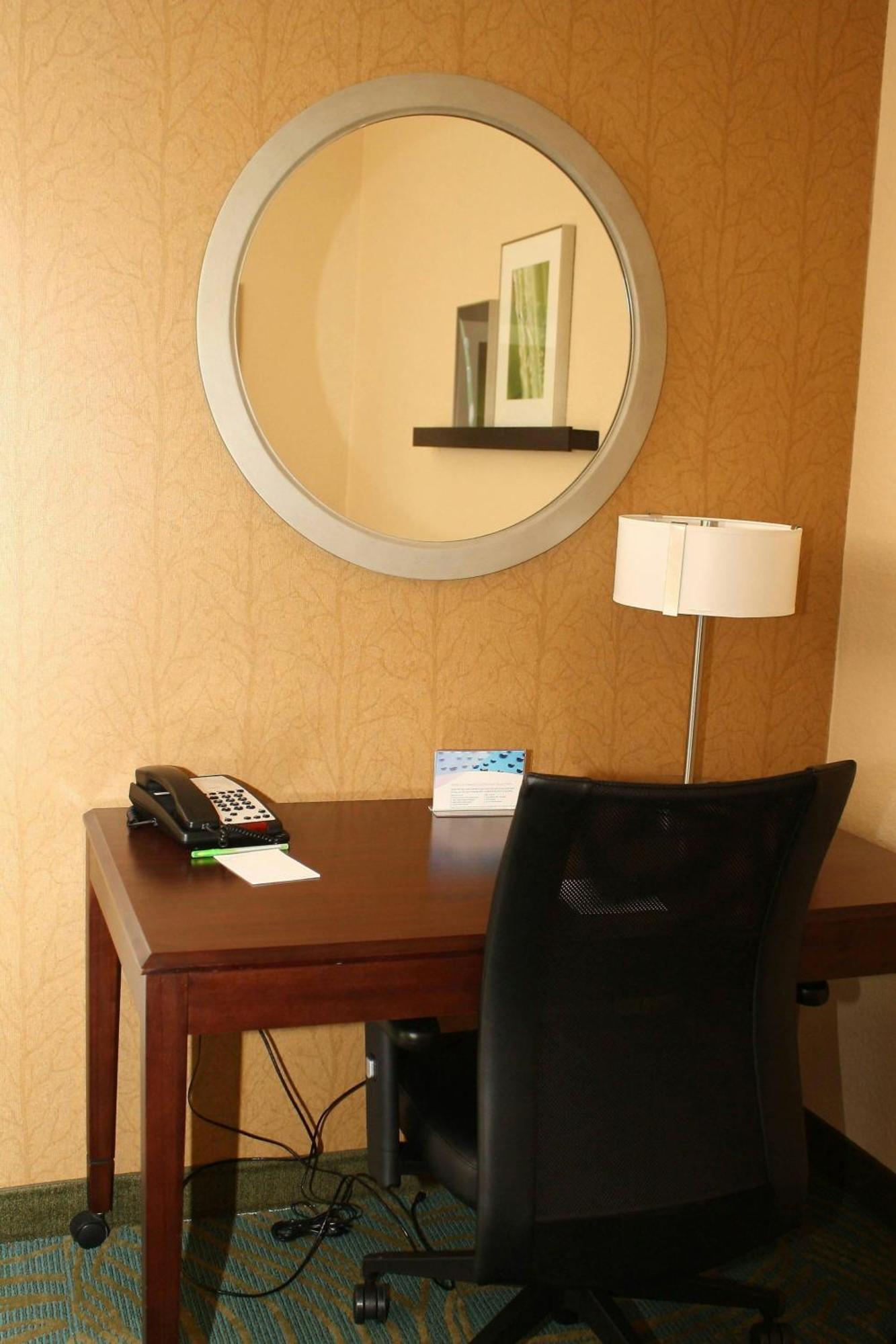 Springhill Suites Моргантаун Екстериор снимка